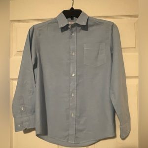 IZOD Boys Baby Blue Buttondown Long Sleeve Shirt Size 12 Regular